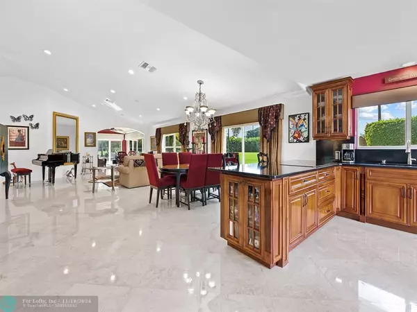 Boca Raton, FL 33428,10984 Highland Circle