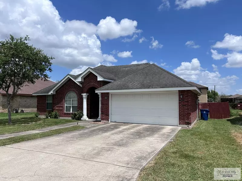 1327 VALLE VERDE DR., Mercedes, TX 78570