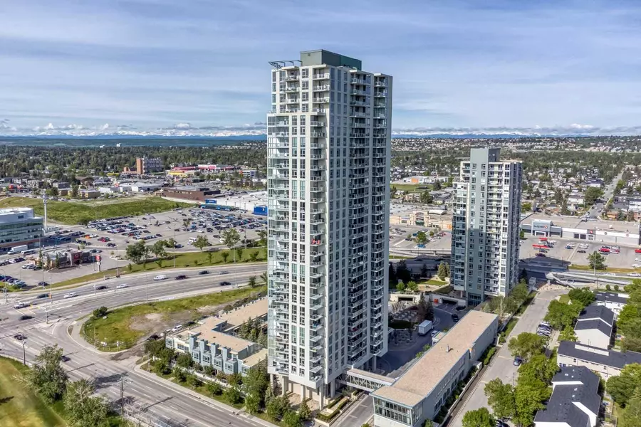 99 Spruce PL Southwest #1107, Calgary, AB T3C 3X7