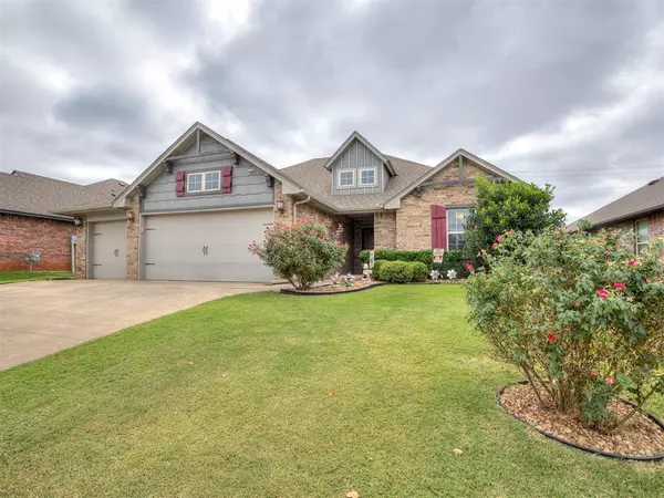 8216 NW 158th Street, Edmond, OK 73013