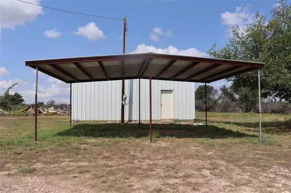 Coleman, TX 76834,679 County Road 449