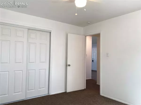 Colorado Springs, CO 80907,1203 Darby ST