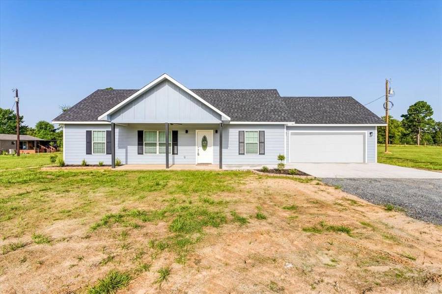 702 CR 1635, Mount Pleasant, TX 75455