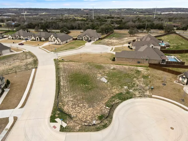 101 Yale Court, Weatherford, TX 76088