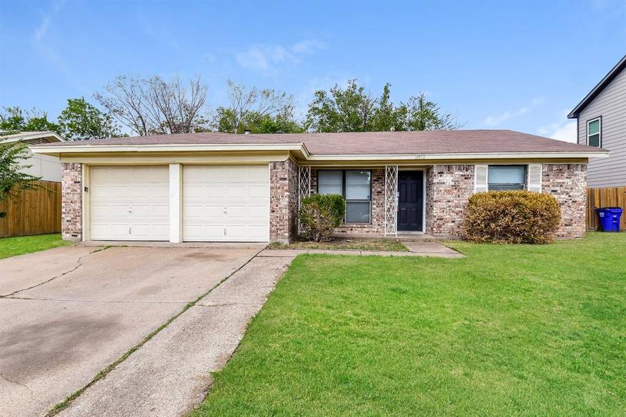 14912 Oakwood Lane, Balch Springs, TX 75180