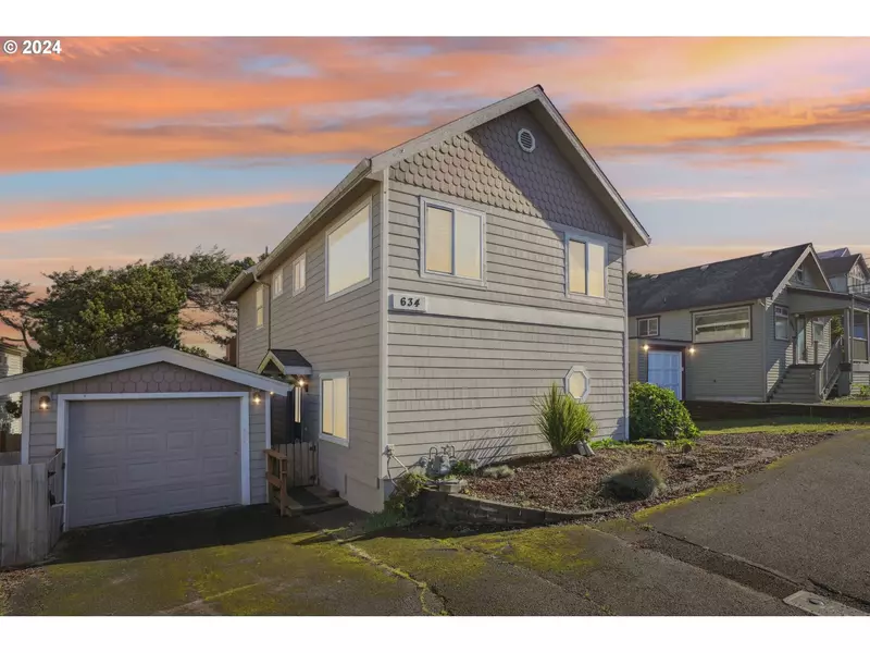 634 SW EBB AVE, Lincoln City, OR 97367