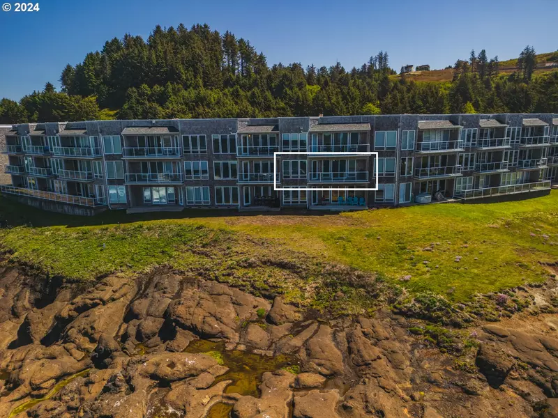 1113 N HIGHWAY 101 #25, Depoe Bay, OR 97341