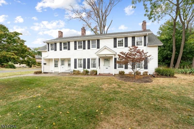 8 Orchard Rd, Middlesex Boro, NJ 08846