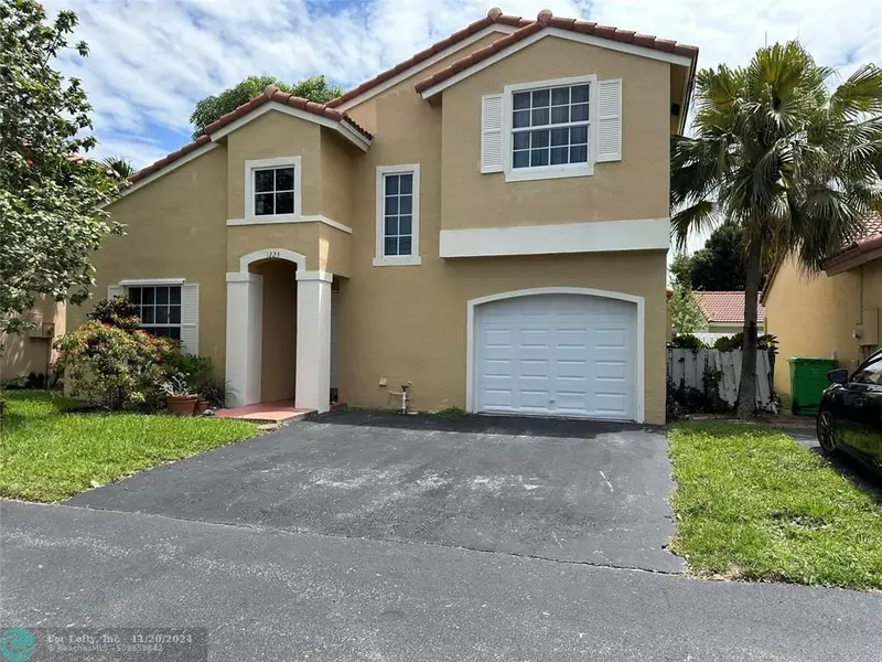 1223 NW 125th Ter, Sunrise, FL 33323