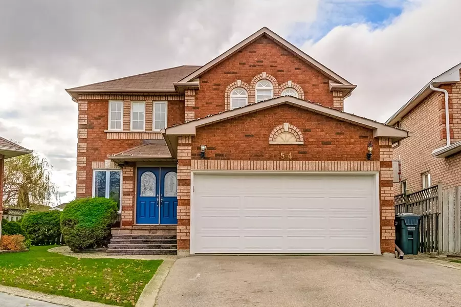 54 Torada CT, Brampton, ON L7A 1H5