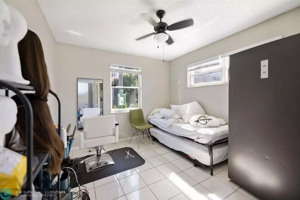 Boca Raton, FL 33433,7427 Chablis Ct