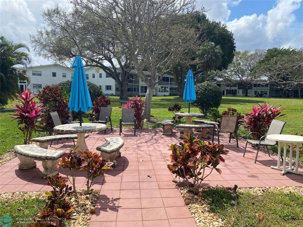 Deerfield Beach, FL 33442,138 Newport I  #138