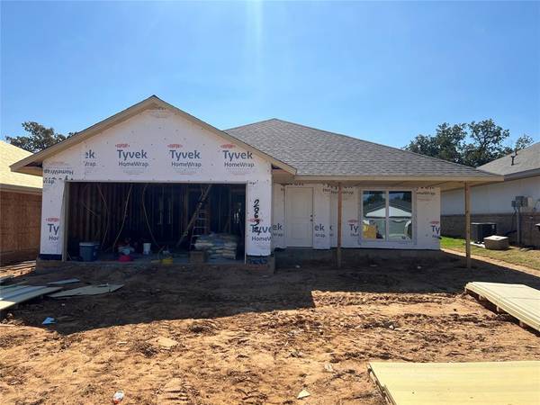 20632 Brush Creek Boulevard, Harrah, OK 73045