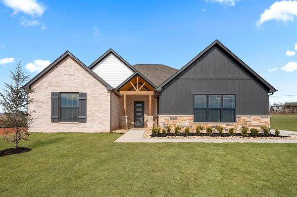 2280 Cottage Lane, Blanchard, OK 73010