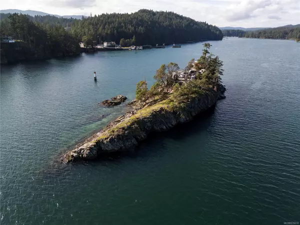 Salt Spring, BC A1A 1A1,0 Clamshell Island