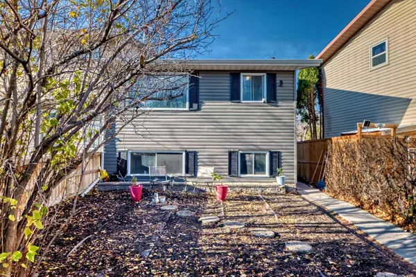 Calgary, AB T3B 1P2,7803 34 AVE Northwest