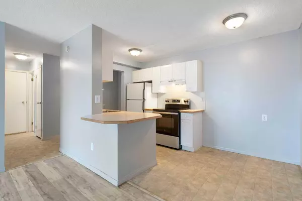 Calgary, AB T3C3N7,1330 15 AVE Southwest #404