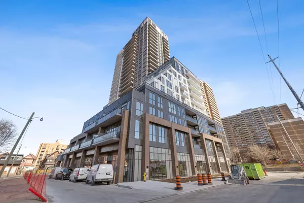 276-294 Main ST #3, Toronto E02, ON M4C 4X5