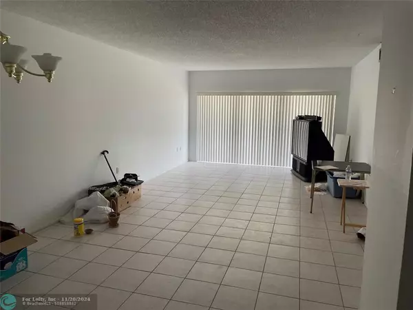 Hallandale Beach, FL 33009,1985 S Ocean Dr  #2H