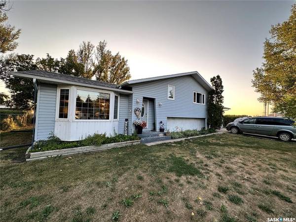 19 Methuen STREET, Redvers, SK S0C 2H0