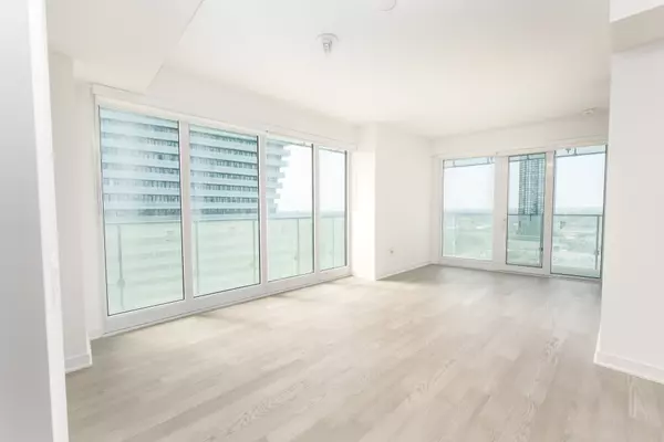 Mississauga, ON L5B 0M3,3900 Confederation Pkwy #1504