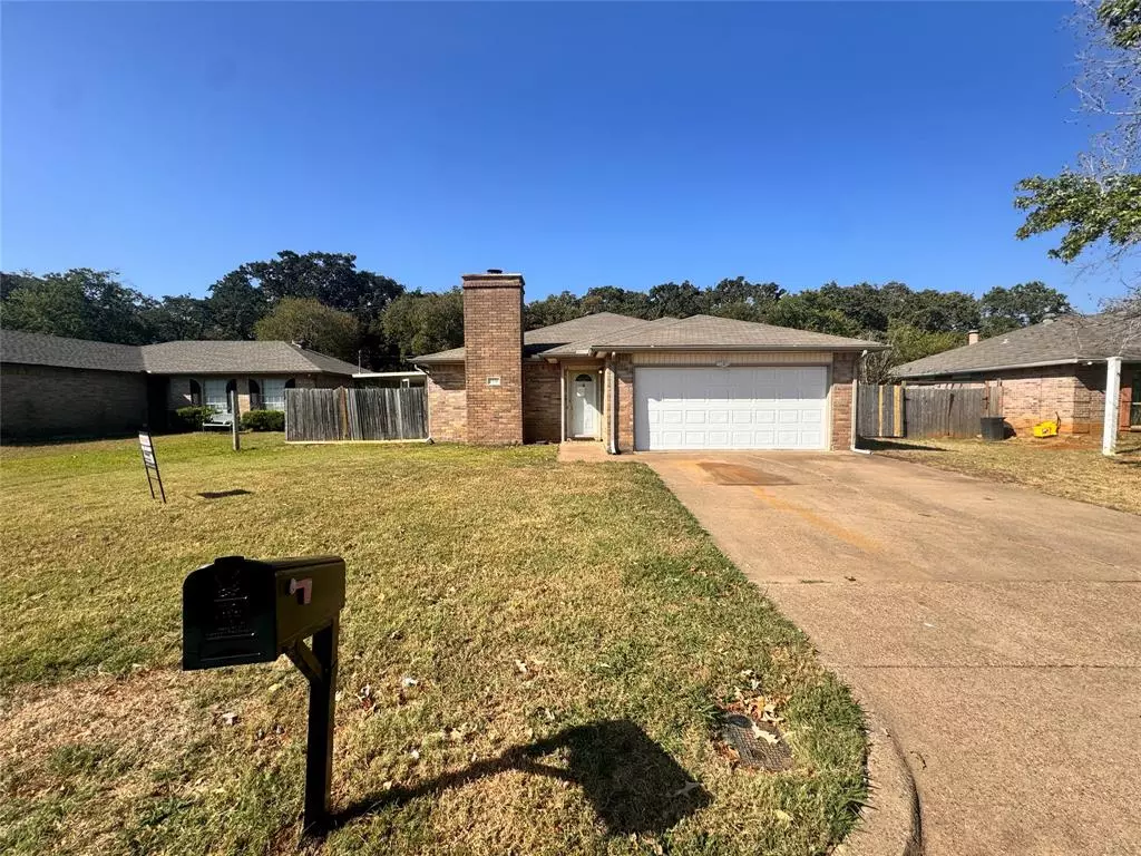 Arlington, TX 76001,6210 Springwood Drive