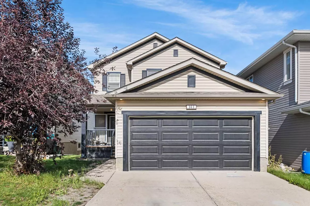 Airdrie, AB T4B 3N6,303 Sagewood LNDG Southwest