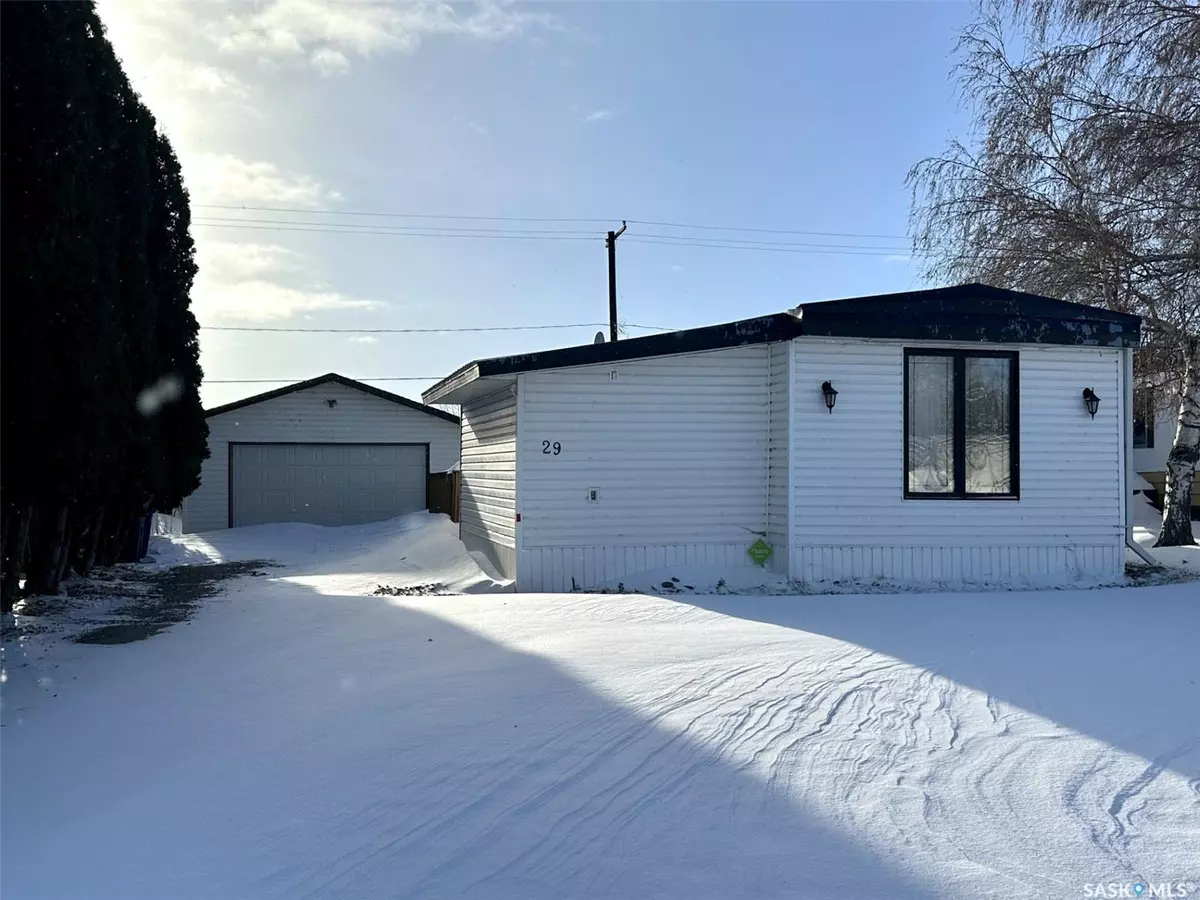 Clavet, SK S0K 0Y0,29 1st AVENUE