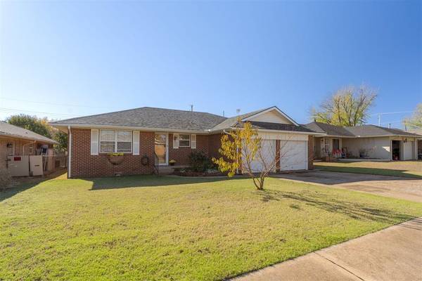 212 E 30th Street, Edmond, OK 73013