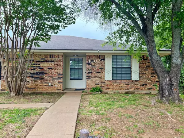 1002 Lynn Street #A, Weatherford, TX 76086