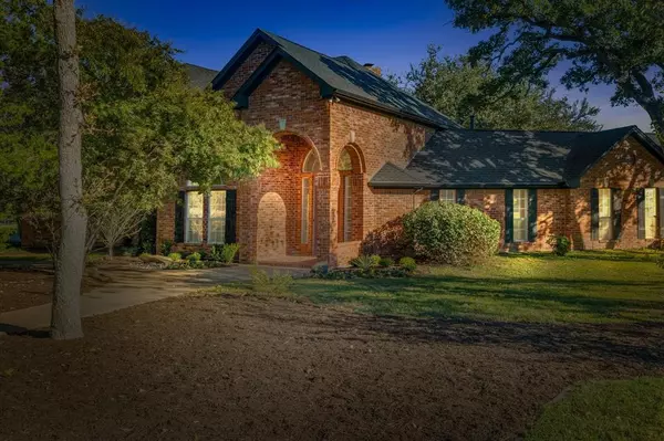 Double Oak, TX 75077,305 Lake Trail Court