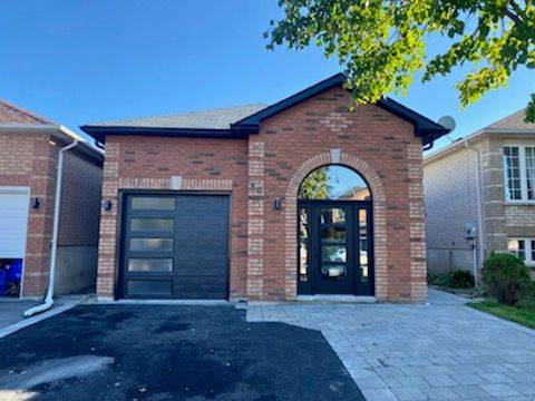 80 Clearmeadow BLVD #Bsmt, Newmarket, ON L3X 2M6