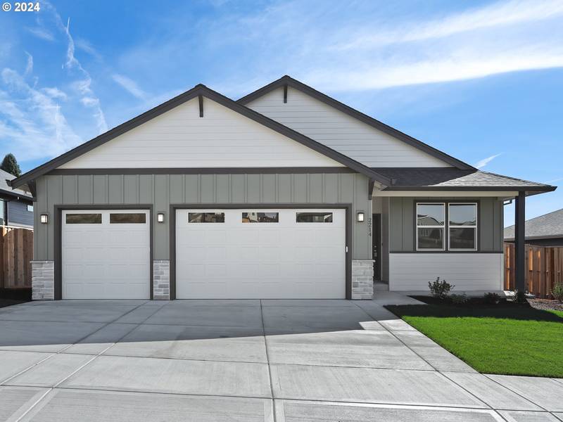 2214 E Badger WAY, La Center, WA 98629