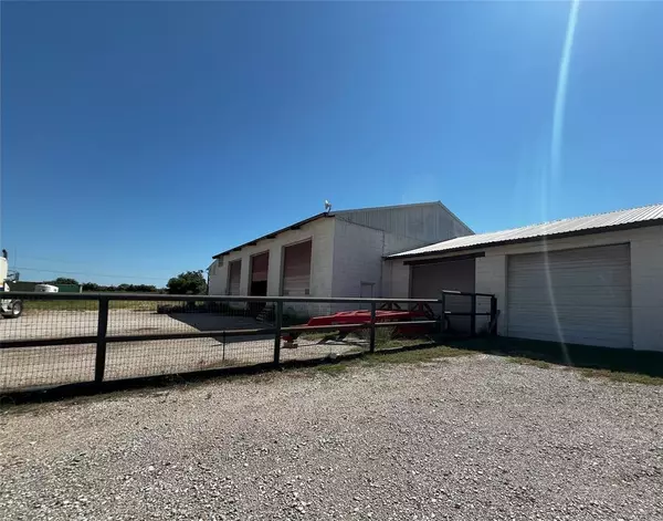 Springtown, TX 76082,501 W Highway 199