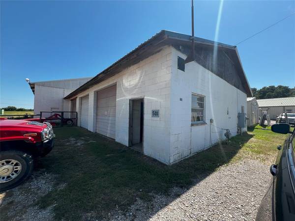 Springtown, TX 76082,501 W Highway 199