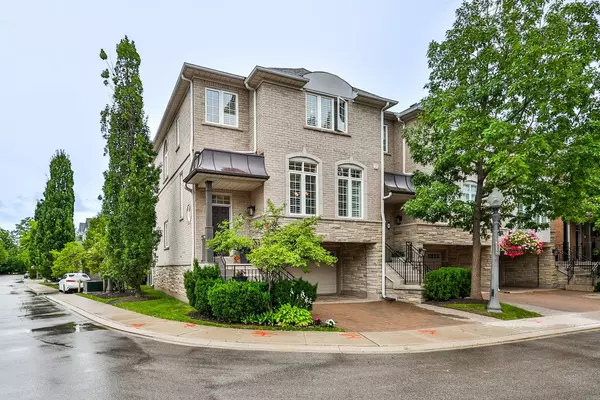 1267 DORVAL DR #65, Oakville, ON L6M 3Z5