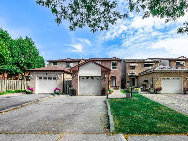 5 Mabley CRES, Vaughan, ON L4J 2Z7