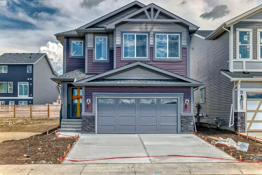 482 LUCAS WAY NW, Calgary, AB T3P 1H9