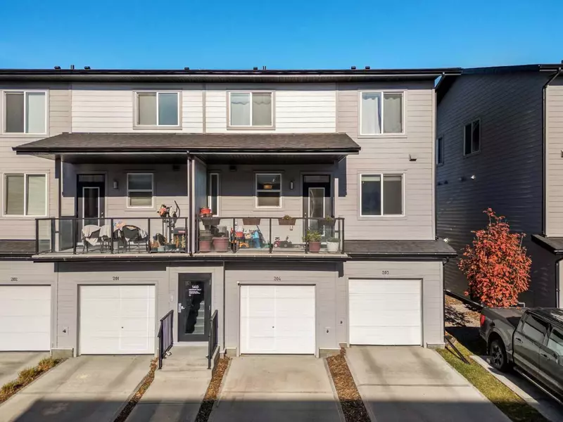 140 Redstone WALK Northeast #204, Calgary, AB T3N 1M6