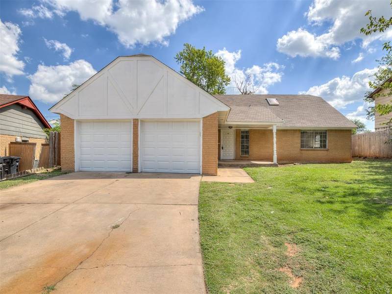 124 S Morgan Drive, Moore, OK 73160