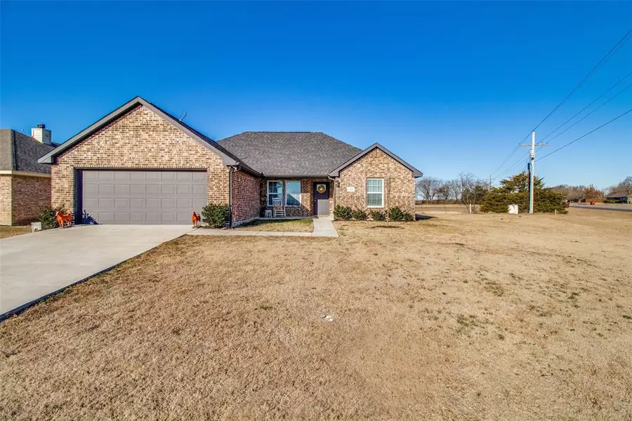 109 Alma Lane, Whitewright, TX 75491