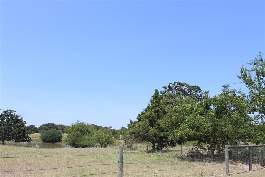 8846 Private Road 2402, Quinlan, TX 75474