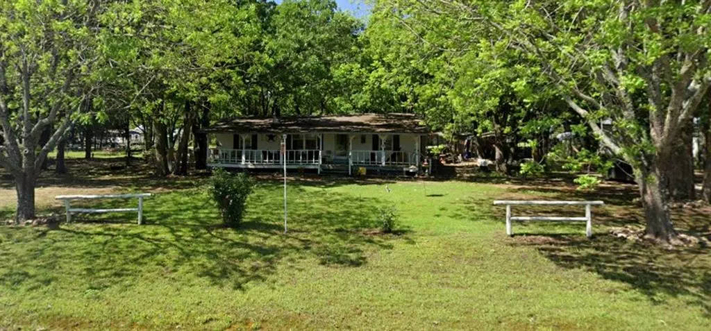 331 Southern Oaks Drive, Streetman, TX 75859