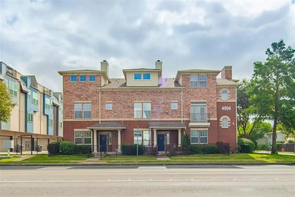 Dallas, TX 75206,4904 Live Oak Street #303