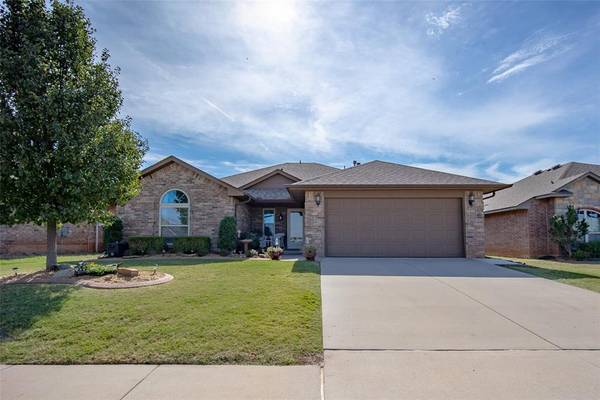 620 SW 43rd Street, Moore, OK 73160