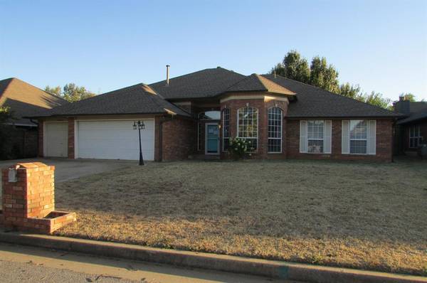 11824 SW 3rd Street, Yukon, OK 73099