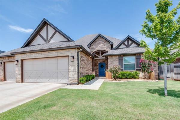 14517 Toulon Lane, Yukon, OK 73099