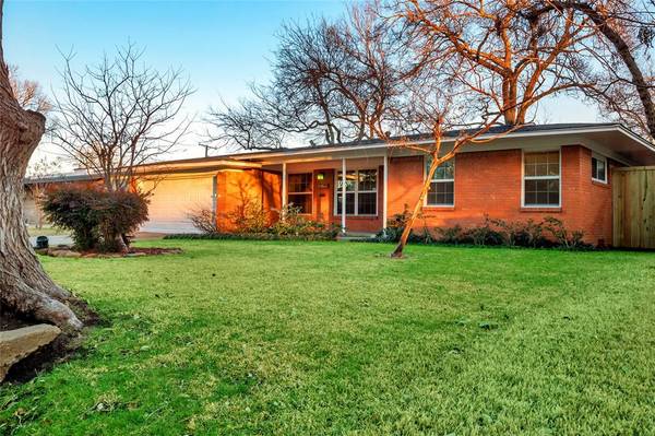 7336 Edgerton Drive, Dallas, TX 75231