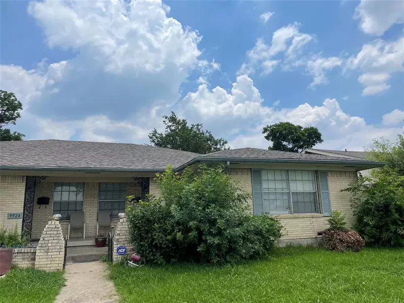 9922 Brockbank Drive, Dallas, TX 75220