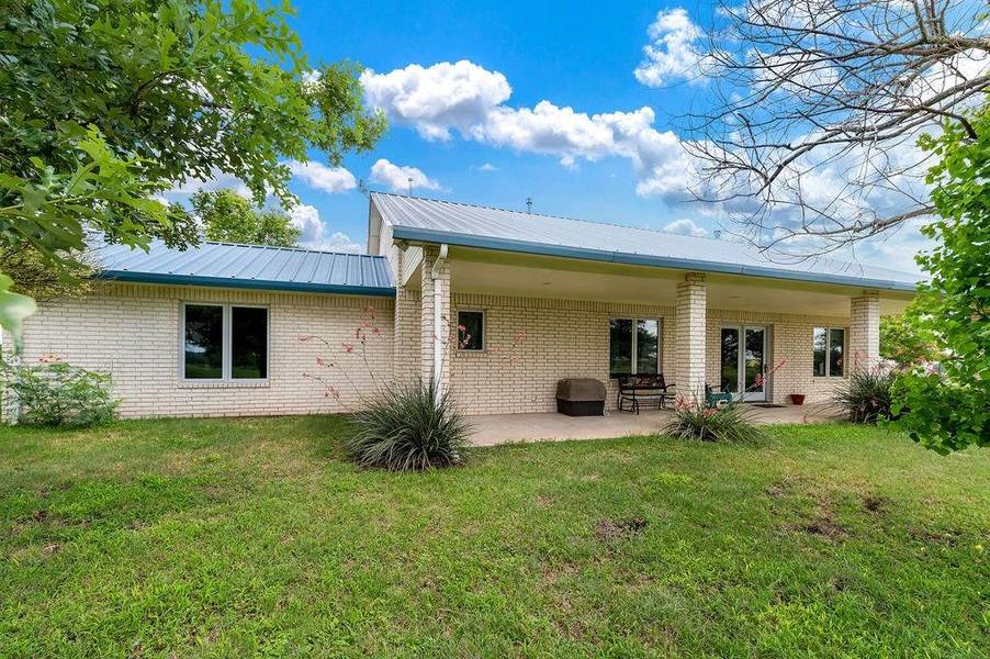 825 Self Road, Gatesville, TX 76528